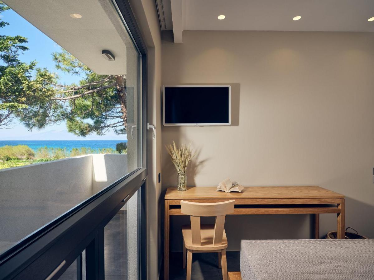 Oceanis With Private Heated Pools And Sea View, By Zantewize Apartment Kypseli