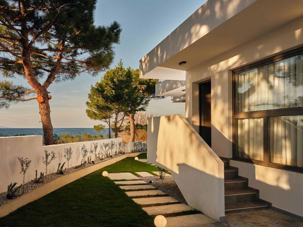 Apartment Oceanis With Private Heated Pools And Sea View, By Zantewize Kypseli